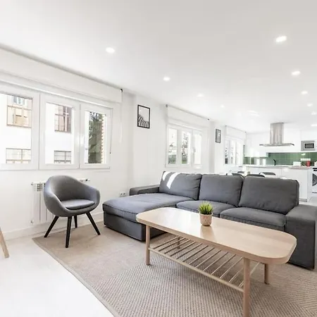 Reformado , Centrico , Wifi. Oviédo